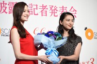 豊田百佳と武井咲。