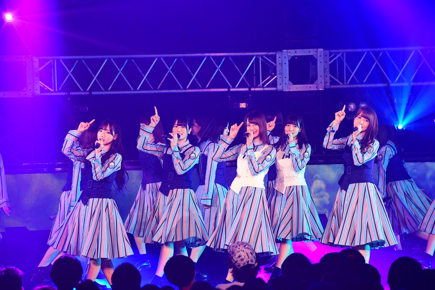 日向坂46