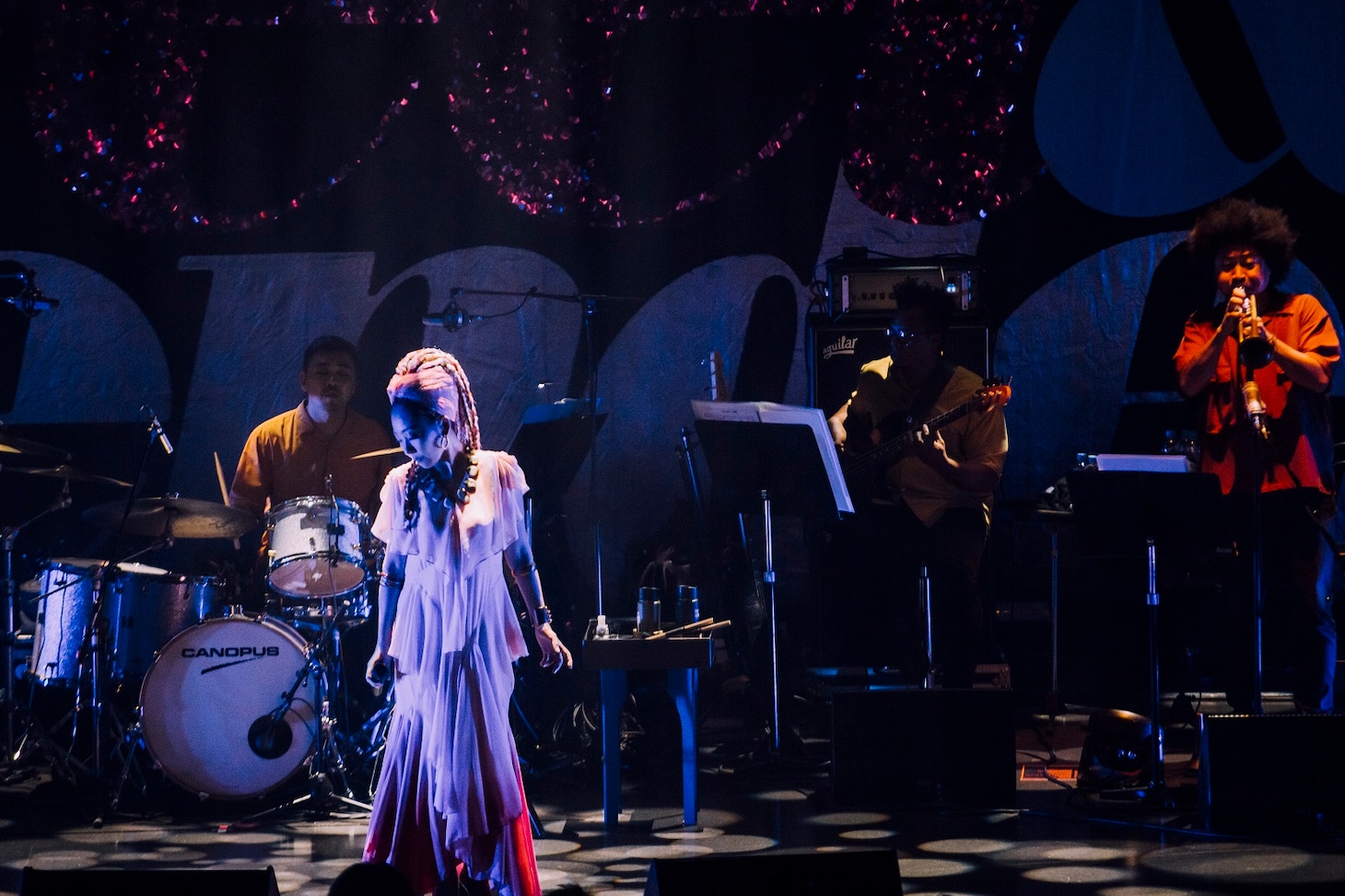 「MISIA SOUL JAZZ SWEET&TENDER」大阪・Zepp Namba公演の様子。（Photo by Santin Aki）