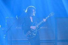 TAKURO（G）（写真提供：NHK）