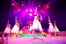 「私立恵比寿中学ようこそ秋冬ホールツアー2019～世界のみなさんおめでとうアイドルって楽しい～」東京・オリンパスホール八王子公演の様子。（撮影：中島たくみ）