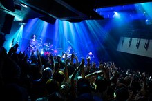 SCANDAL（撮影：田中聖太郎）