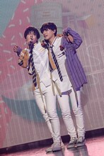 吉田仁人と宮世琉弥。（撮影：小坂茂雄）