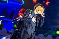 左から莉犬、るぅと。