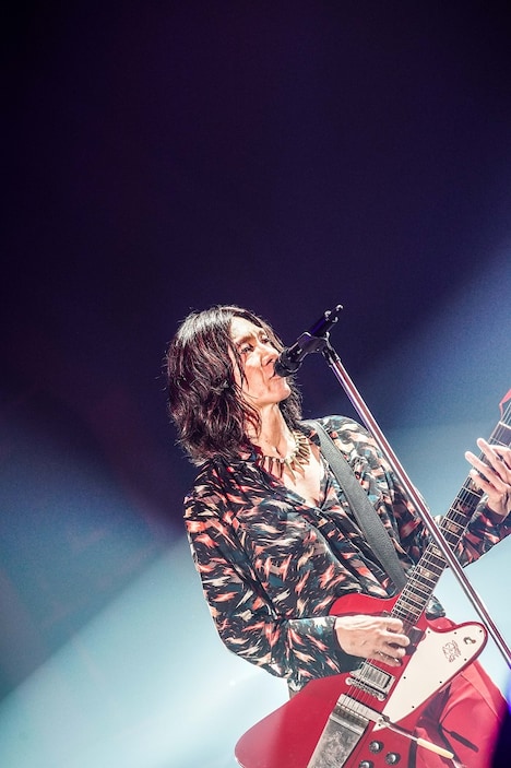 吉井和哉（Vo, G）（撮影：渡邉一生）