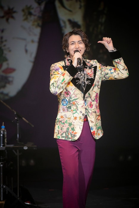 タカシ（超特急）（撮影：米山三郎）