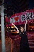 小池美波1st写真集「青春の瓶詰め」より。（撮影：阿部ちづる）