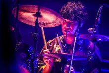 松浦匡希（Dr）（撮影：渡邉一生）