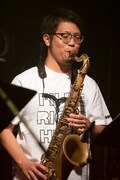 曽我部泰紀（T.Sax, Flute）