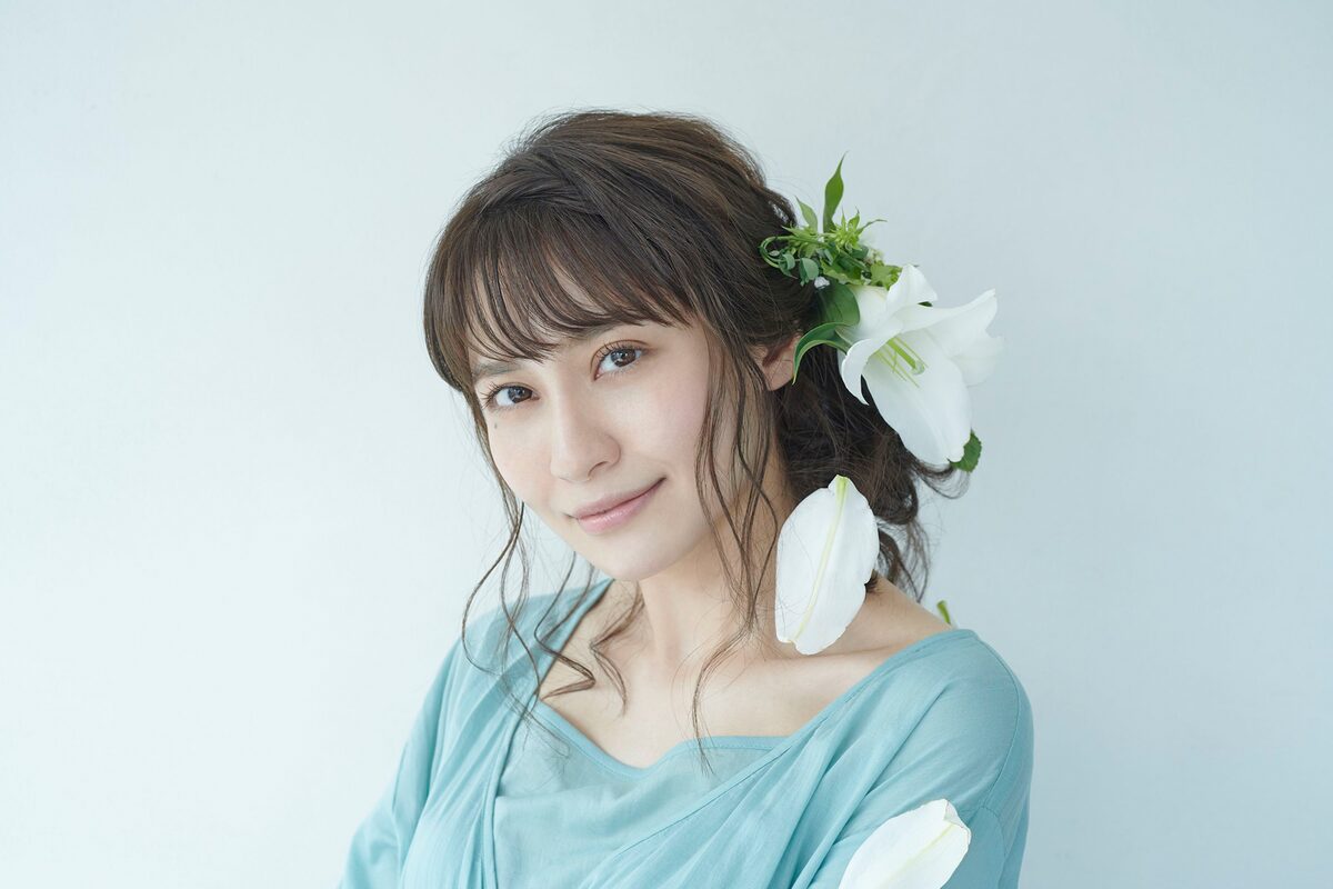 中島愛ニューシングル発売記念特番をline Liveで 吉澤嘉代子や清竜人コメント到着 コメントあり 音楽ナタリー