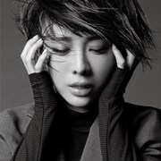 Teresa「Hybrid」ジャケット