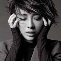 Teresa「Hybrid」ジャケット