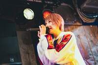 momo（写真提供：エイジアプロモーション）