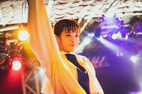 shino（写真提供：エイジアプロモーション）