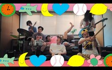 どついたるねん「れもね～ど」ミュージックビデオのワンシーン。