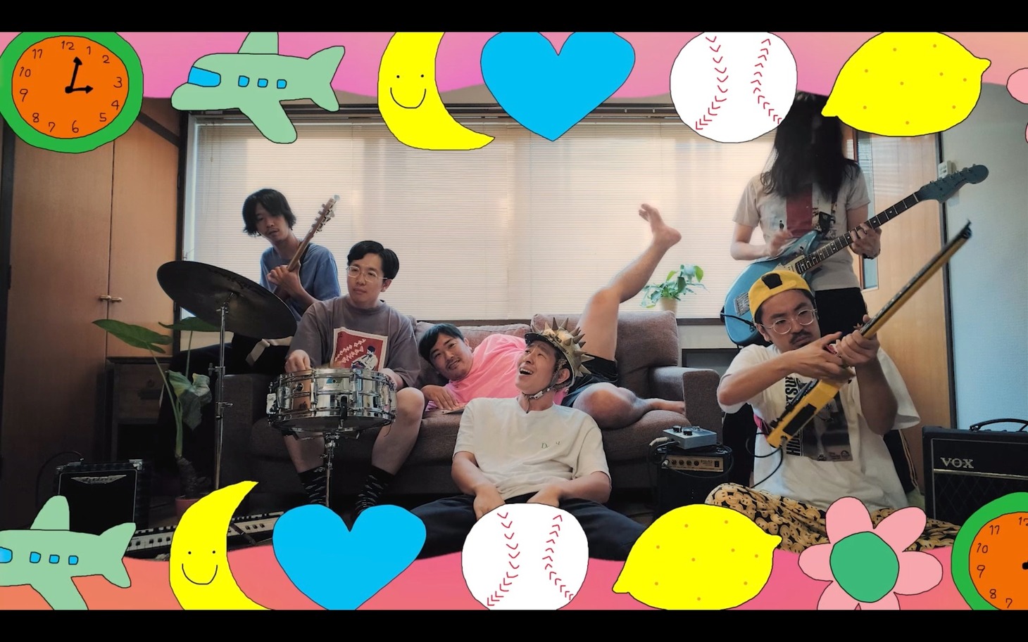 どついたるねん「れもね～ど」ミュージックビデオのワンシーン。