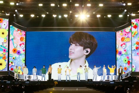 「SEVENTEEN 2019 JAPAN TOUR 'HARU'」の様子。