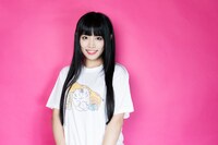 「夏の魔物2019」オフィシャルTシャツを着用するぁぃぁぃ。