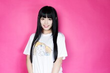 「夏の魔物2019」オフィシャルTシャツを着用するぁぃぁぃ。