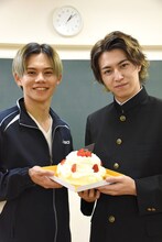 超特急のカイとタカシ。