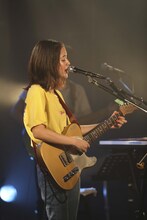 藤原さくら（撮影：柏田テツヲ）