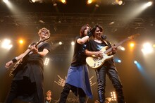 BREAKERZ（写真提供：ビーイング）