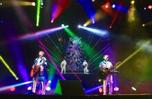 「YUZU ASIA LIVE 2019 YUZUNOMI～拍手喝祭～」の様子。(c)SENHA&Co.