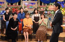 「秋の豊作祭さんま御殿!! 高畑充希＆賀来賢人！女子アナVSズケズケ女SP」より「女子アナvsズケズケ女」出演者。(c)日本テレビ