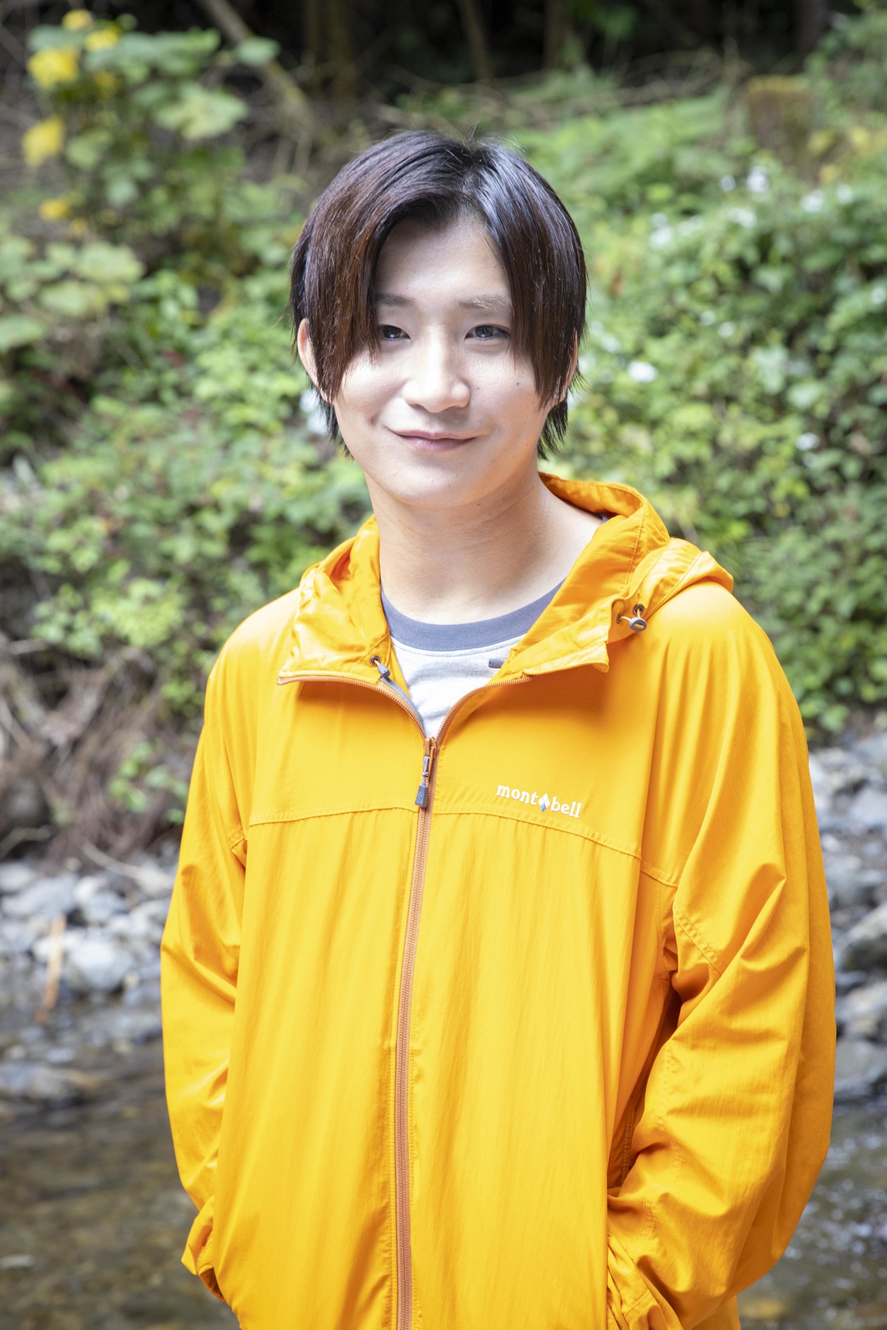 綾介