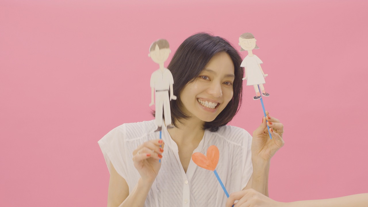Cocco「願い叶えば」ミュージックビデオのワンシーン。