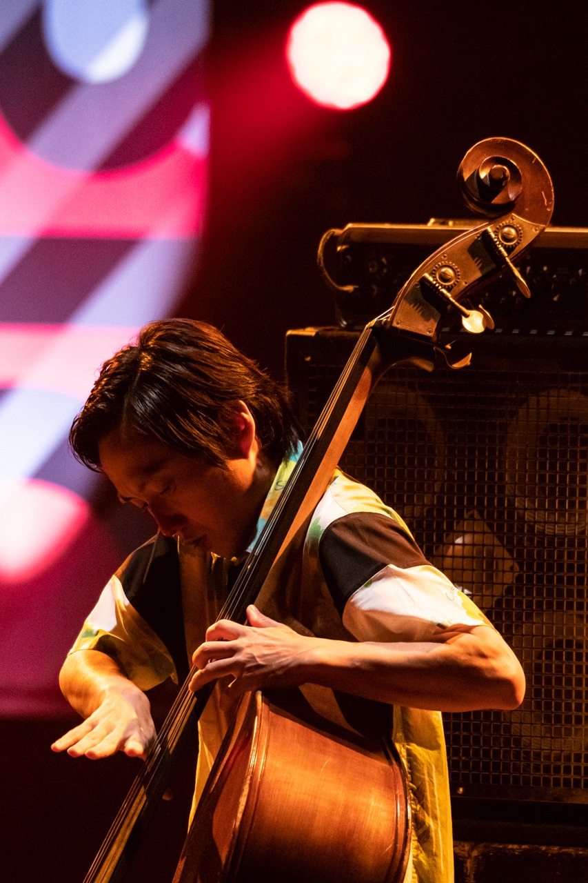 H ZETT NIRE（B）（Photo by Yuta Ito）