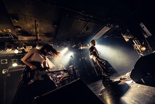 そこに鳴る（撮影：ヤスカワショウマ）