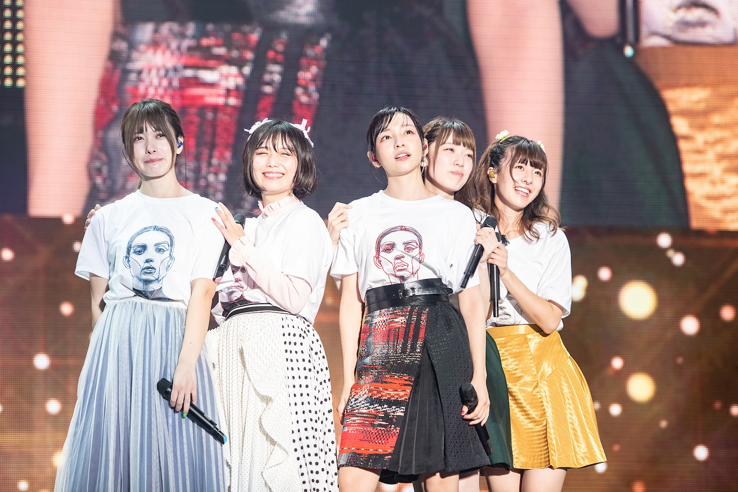 「神宿5周年記念ワンマンライブ 神が宿る場所～君が君らしくあればいいのさ～」の様子。