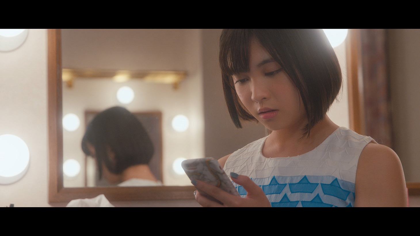 PiXMiX「その先へ」ミュージックビデオのワンシーン。