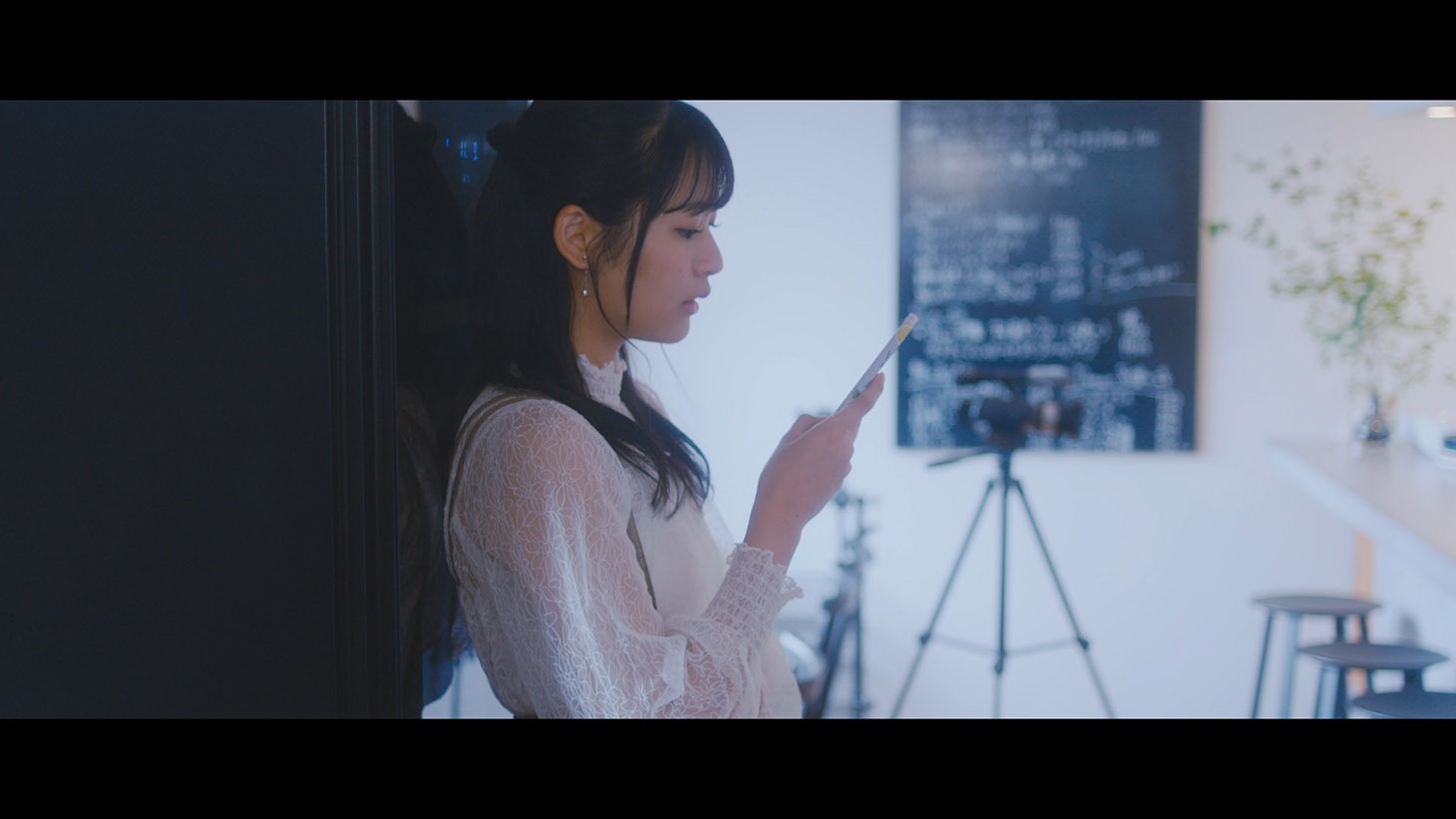 PiXMiX「その先へ」ミュージックビデオのワンシーン。