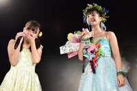 左から井上姫月、我妻桃実。