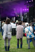 Negiccoのライブを見守る観客。