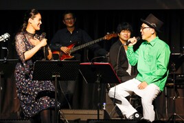 ハナレグミ×手嶌葵がツーマン開催、Veats Shibuyaに響かせた無二のハーモニー