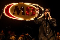 9月28日の公演でのYO-KING。（撮影：木村泰之）