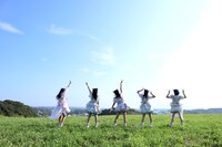 わーすた「遮二無二 生きる！」ミュージックビデオのワンシーン。