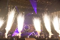 「オールナイトニッポン0（ZERO）presents XYZ TOUR 2019 -YOKOHAMA ARENA-」の様子。（撮影：小松陽祐［ODD JOB］、堀卓朗［ELENORE］、釘野孝宏）