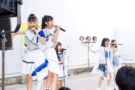 「ギュウ農フェス秋のSP 爆音大収穫祭 road to 2020」でパフォーマンスするB.O.L.T。(撮影:笹森健一)