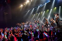 「60minutes!! TEAM SHACHI BAND Rocks You Away!」の様子。（撮影：笹森健一）