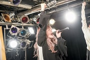 YUiNA EMPiRE(CARRY LOOSE)