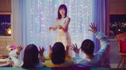 「明治 エッセル スーパーカップ Sweet's」CMのワンシーン。(c)乃木坂46LLC
