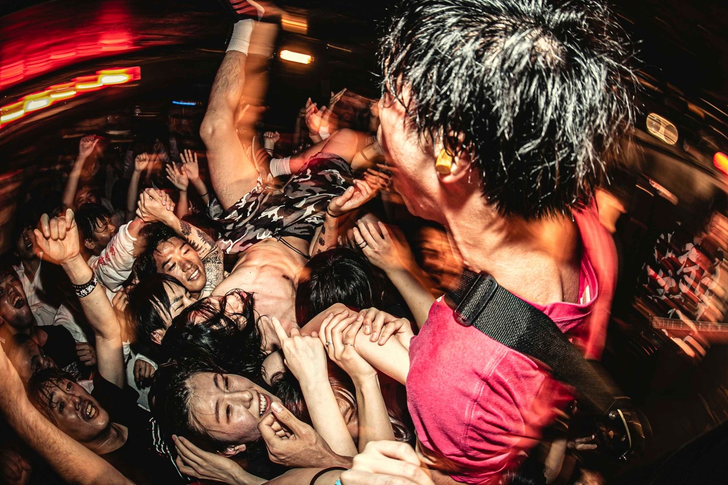 SPARK!!SOUND!!SHOW!!のライブの様子。