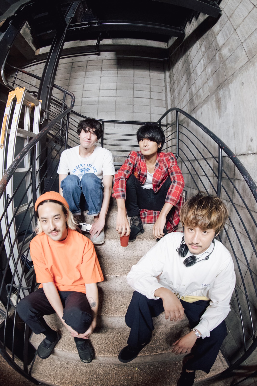 「RAINBOW PIZZA Delivery Tour 2019」東京・WWW公演バックヤードの様子。（Photo by Viola Kam［V'z Twinkle］）