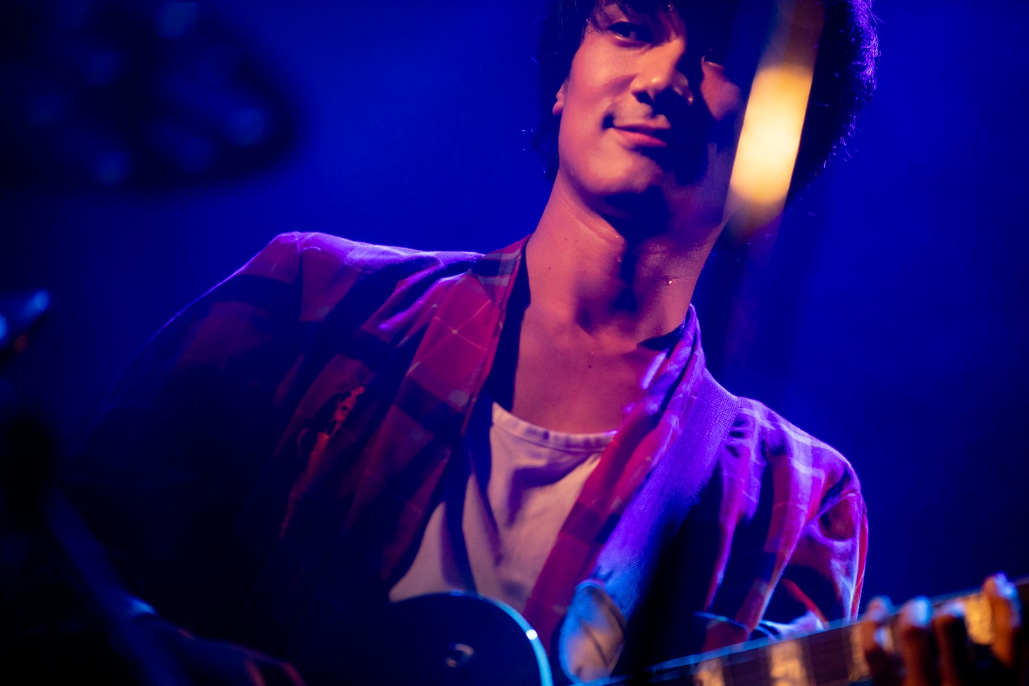 佐々木亮介（Photo by Viola Kam［V'z Twinkle］）