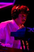 George（Key, Manipulator / MOP of HEAD）（Photo by Viola Kam［V'z Twinkle］）