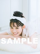 「TEAM SHACHI アートブックコレクション Vol.1 うたかたの夢 秋本帆華」購入者特典生写真サンプル(書泉)(c)今城純 / 小学館